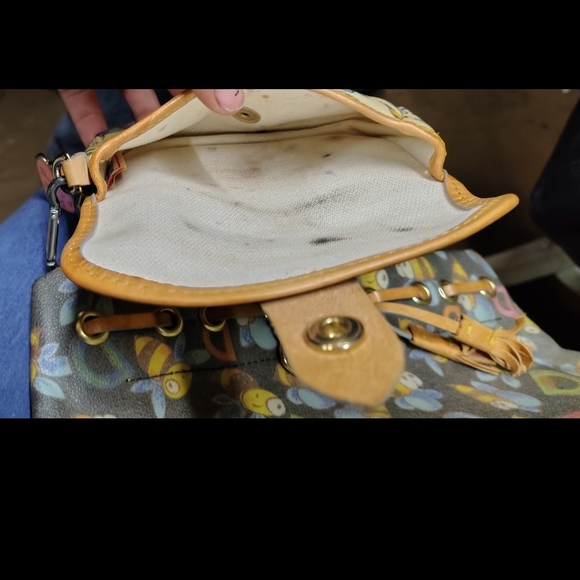 VINTAGE Dooney & Bourke Multicolor Bee Print With Wristlet - Picture 5 of 7